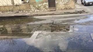 DEJARAN DE NADAR EN AGUAS FETIDAS