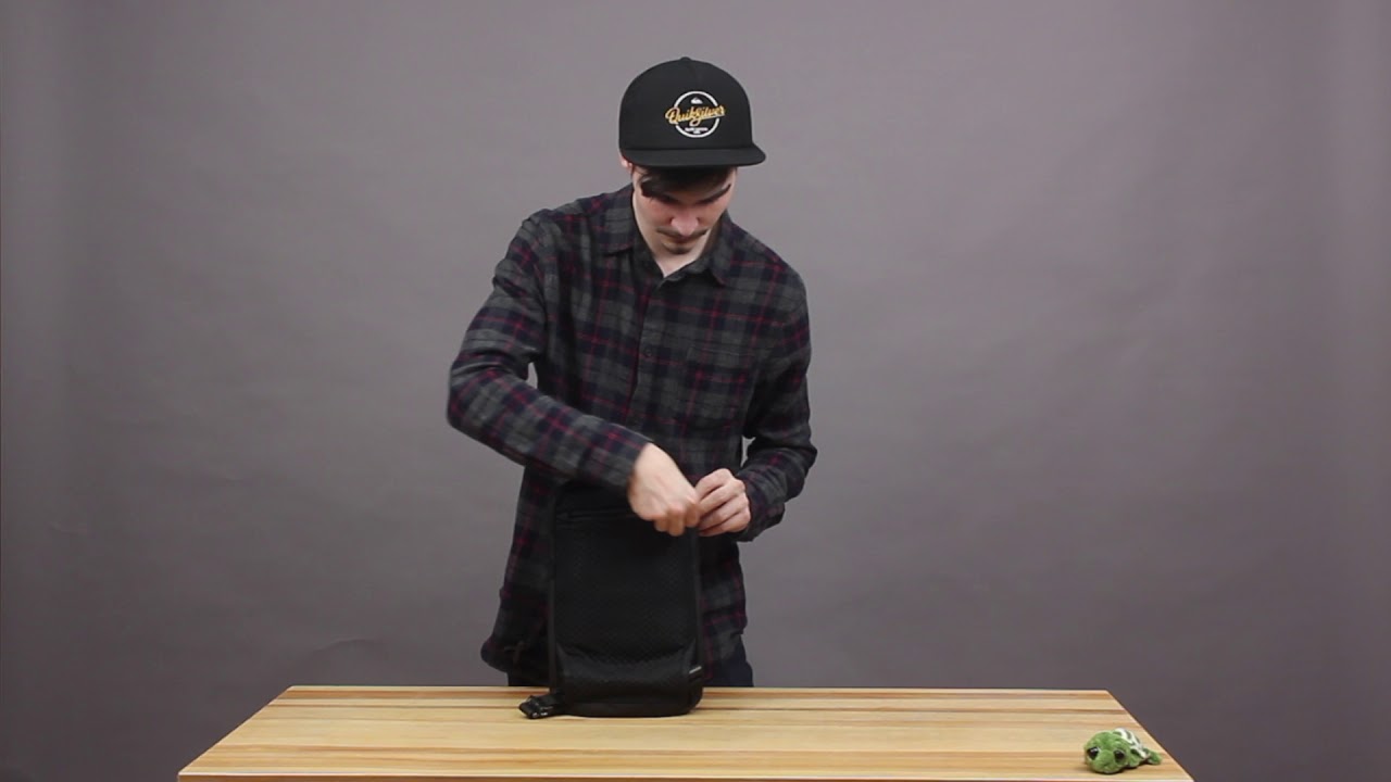 Сумка Pacsafe Venturesafe X sling pack, Черный, 60505100