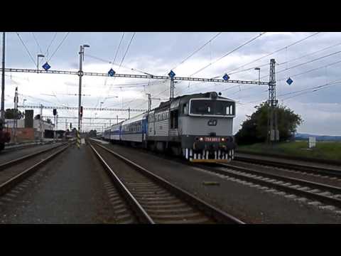 Brejlovec, motorová lokomotiva řady 754