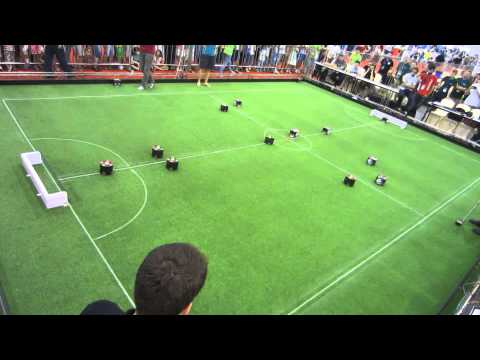 CMDragons vs. Tigers Mannheim (quarter final) at RoboCup 2015 in Hefei, China