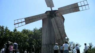 preview picture of video 'На відкритті млина Івківці Muhlen Windmill Чигирин'