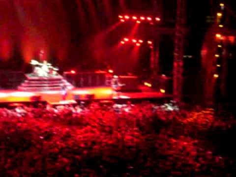 Green Day - Iron Man/Rock & Roll/Sweet Child o' Mine/Highway to Hell (Live in Brasília 2010)