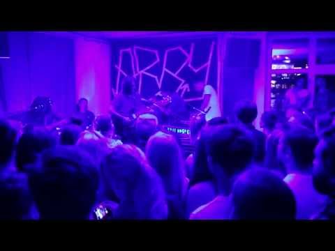 Releaseparty für "FluxFM -- Popkultur kompakt Vol. 1" mit ABBY live im FluxBau