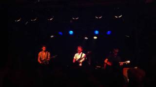 The Crookes - Godless Girl (clip) (live)