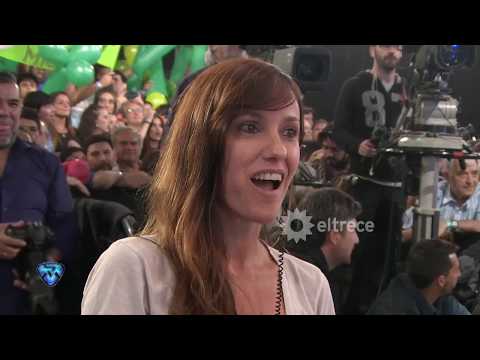 ¡La retó en vivo! Una productora se equivocó con un cartel y Marcelo la mandó al frente