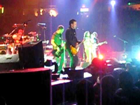 Pearl Jam - Animal Philadelphia Spectrum 10/28/2009