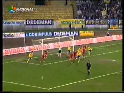 FC BACAU-   DINAMO 0- 1/ 2005/
