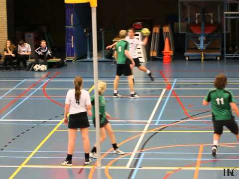Competitewedstrijd HKC A1 - Vriendenschaar A1   (7 januari 2011)  [Fragment 12]