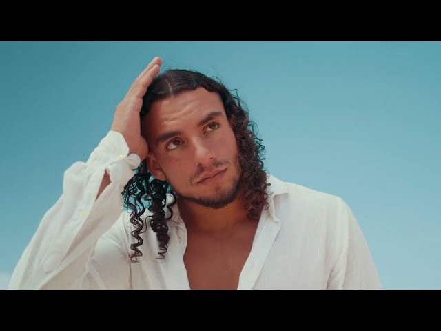 Video zu 'Mia' ansehen