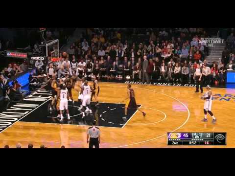 Robert Sacre Block vs. Nets