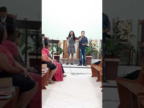 Música pai presente (Ton carfi e Aline Barros)