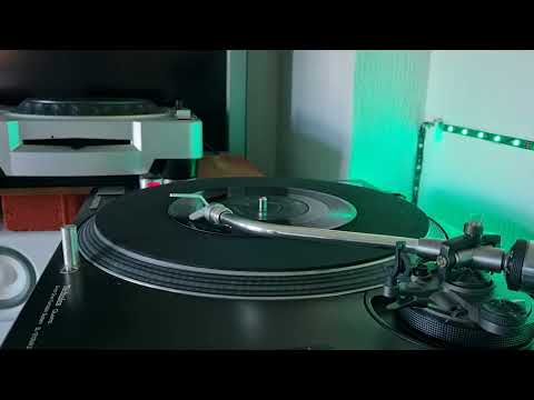 Simon Park Orchestra - Eye Level (Van Der Valk Theme) - Columbia - 1972 - 7" Record (45 Rpm)