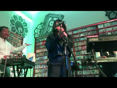 HMGNC - Destiny (Live at Demajors Store, Jakarta 25/11/2022)