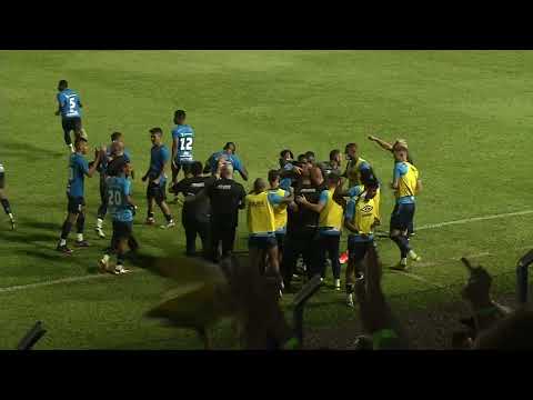 Azuriz vence o Coritiba e garante vaga na primeira divisão