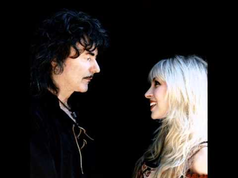~Can't Falling In Love by Blackmore's Night~