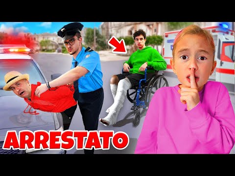 GIORGIA INVESTE STEFANO CON LA MACCHINA DI PAPÀ SALVO E LA POLIZIA LO ARRESTA !