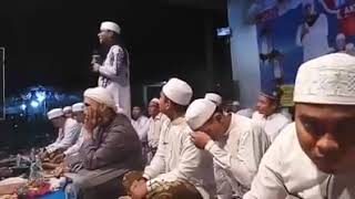 Download lagu ustadz ceramah pake bahasa NGapak dan bikin NGakak LucuuUU PuoollLL mp3 Download lagu ustadz ceramah pake bahasa NGapak dan bikin NGakak LucuuUU PuoollLL mp3