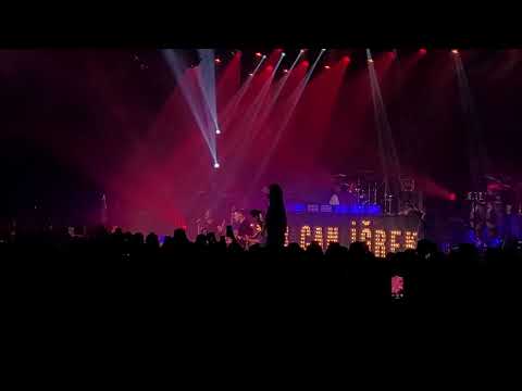 Emir Can İğrek - Bir Gün Ölürsem w/ Aslı Telli @ BGM