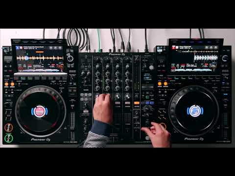 Minimal Tech House DJ Mix - Pioneer CDJ 3000 Performance