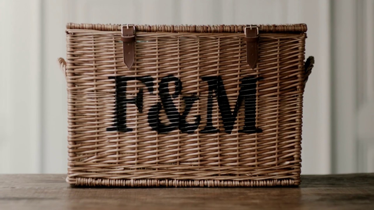The story of the Fortnum & Mason Hamper - YouTube