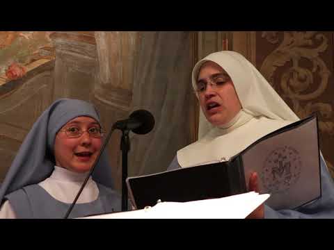 Cantamisa na Parroquia de San Mateo em Long Beach, Califórnia