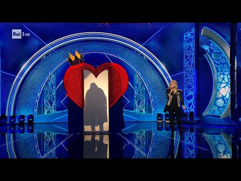 Il medley del Cantante Mascherato per una notte - Il cantante mascherato 08/04/2023