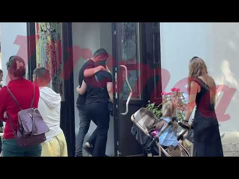 Micuțul Răzvan Andrei a fost condus pe ultimul drum în prezența a zeci de persoane