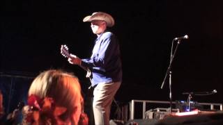 Deke Dickerson & The Ecco Fonics''Look at that moon'' at the Atomic Vintage Festival