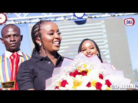 DIANA B GIVES NADIA MUKAMI HER FLOWERS DURING EMOTIONAL SPEECH AS THE GIFTED MOTHERS IN KALOLENI