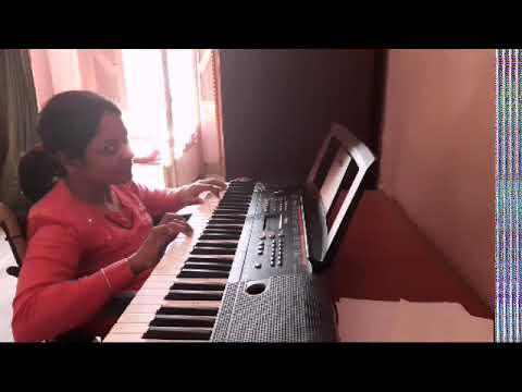Komal Agarwal Keyboard playing