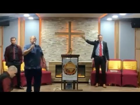 Predicando Pastor Hector Delgado Y Alex Capo-Tema: Precisamente Lo Que Está Buscando!!