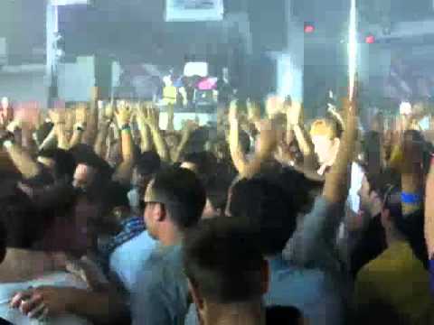 All gone Pete Tong @Pacha Eivissa 10.06.2011.m4v