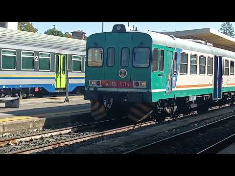 Arrivo di una doppia di ALn 663 a Siena