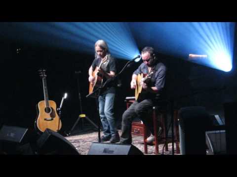 Two Step w/ Time Bomb Intro - Dave Matthews & Tim Reynolds 1/26/2017 Dallas Texas