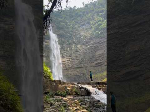 Un paraíso escondido en medio de la serranía de la Macarena- Colombia 🤯🇨🇴📍 #colombia #meta