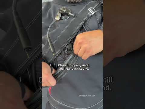 How to connect SANTI heating vest and SANTI heating gloves to SANTI Blue Power Battery #shorts