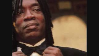 Milton Nascimento - Canção da América (with English subtitles / con subtítulos en español)