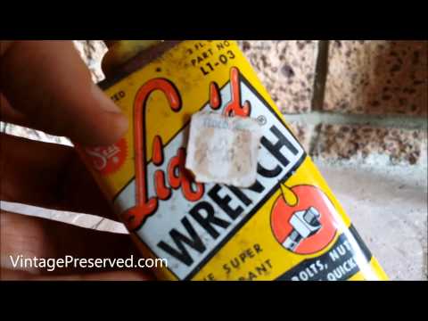 Vintage Liquid Wrench Can - The Super Penetrant Fedco