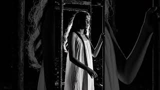 🌑Sleepwalking girl climbs an abandoned construction scaffold🛌