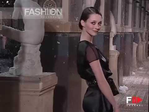 "Michel Klein" Autumn Winter 2004 2005 Paris 3 of 3 Pret a Porter by FashionChannel