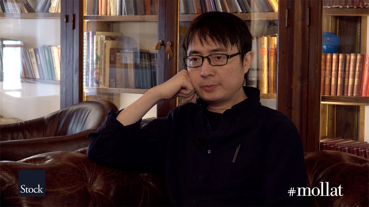 A Yi - Le jeu du chat et de la souris