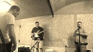 ATTILA &amp; THE ROCKRIDERS : MISSISSIPPI QUEEN (MOUNTAIN Cover)