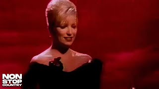 Tanya Tucker-Two Sparrows In A Hurricane(Love Says They Will