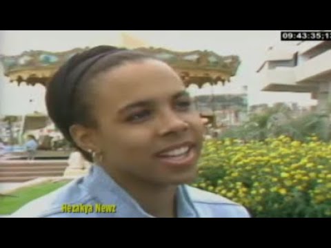 1986 THROWBACK: "CAST OF SPIKE LEE'S.. SHE'S GOTTA HAVE IT AT CANNES FILM FESTIVAL"