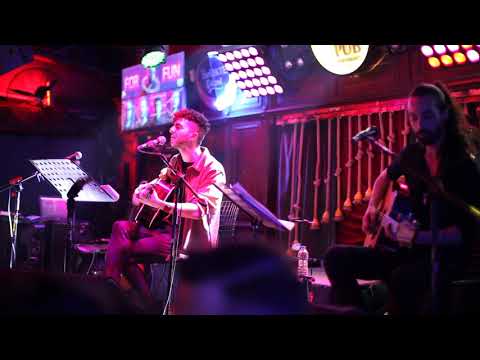 Fikri KARAYEL - Zor Zamanlar (akustik)