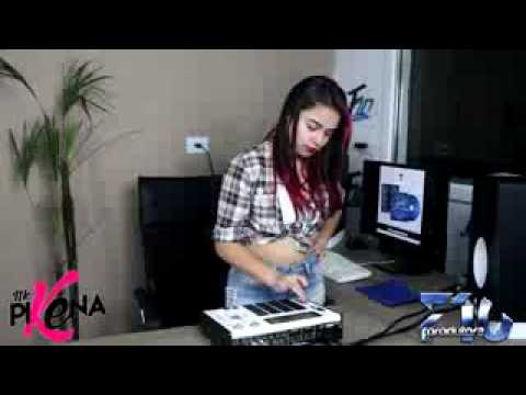 Mc pikena tocando MPC (baile do helipa ) DJ André mendes