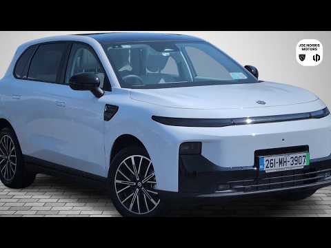 Leapmotor B10 DESIGN 27KWH 900KM HYBRID 5DR DEMO - Image 2