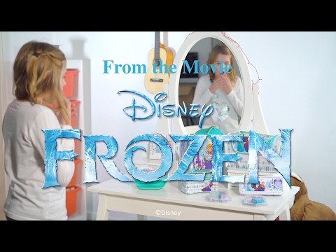 MARKWINS FROZEN kosmetikos rinkinys Triple Layer Beauty Tin, 1580155E video