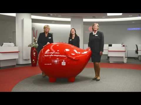 Alltag in der OSPA-Filiale Güstrow Pferdemarkt