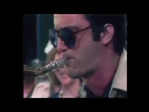 Michael Brecker solo - Pick up The Pieces Montreux 1977